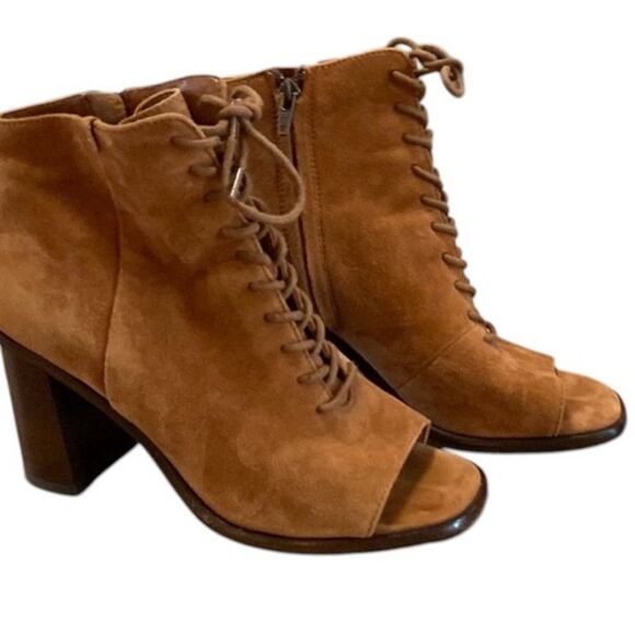 #316  FRYE The Amy Lace Up Peep Top Booties - Picture 4 of 7